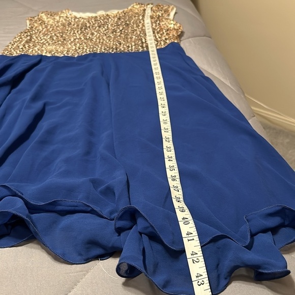 Rose Gal blue and gold  dress NEW - Picture 5 of 10